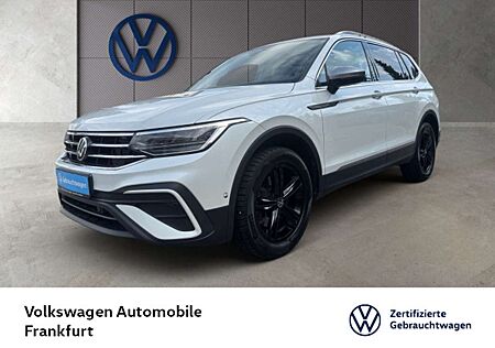 VW Tiguan Allspace Volkswagen 2.0 TDI DSG Life 4Motion Pano Na