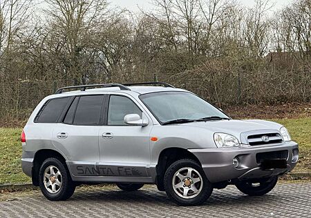 Hyundai Santa Fe 2.4 2WD GLS guter Zustand