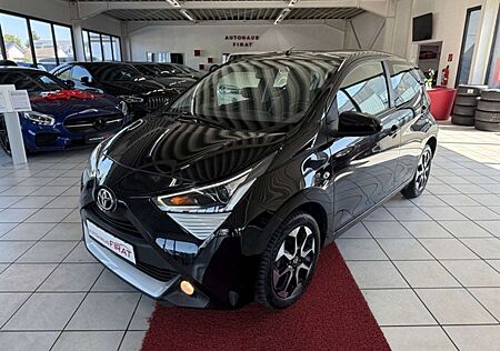 Toyota Aygo x-play Team D