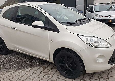 Ford Ka /+ Titanium 1,2 / Klima / Leder / Sitzheizung