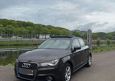 Audi A1 1.4 TFSI Sportback S tronic Ambition