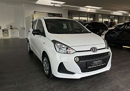 Hyundai i10 Basis 1.0 67PS Navi Bluetooth