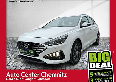Hyundai i30 cw 1.6 CRDi AT7 Trend Navi/SHZ/LHZ/PDC/Temp