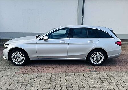 Mercedes-Benz C 180 T 9G-TRONIC Exclusive
