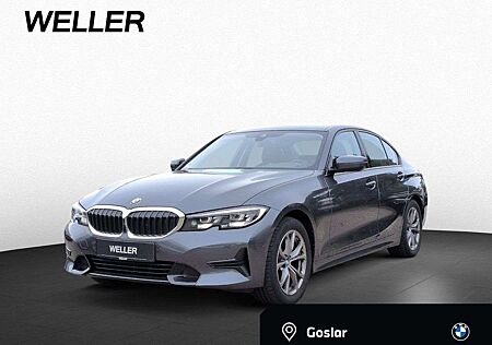 BMW 320 i Sport Line LiveCockProf DrivAss DAB Kam 17"