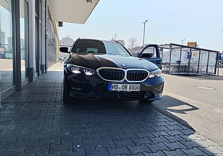 BMW 318 advantage auto.