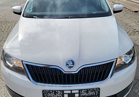 Skoda Rapid /Spaceback Spaceback Elegance