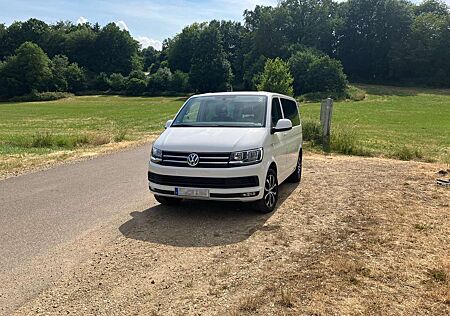 VW T6 Multivan Volkswagen Multivan Kurz Comfortline