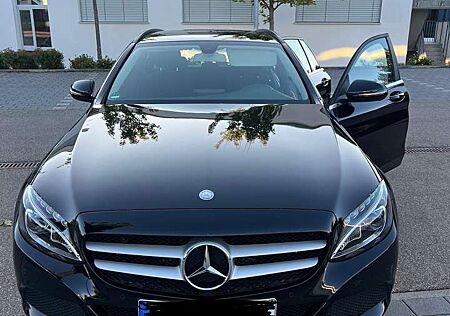 Mercedes-Benz C 200 T CGI (205.242)