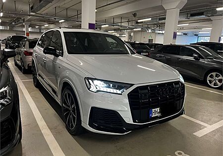 Audi Q7 gebraucht kaufen Audi Q7 55 TFSI e quattro S line Garantie