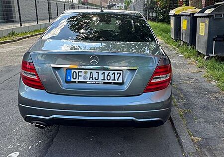 Mercedes-Benz C 220 CDI AMG Paket