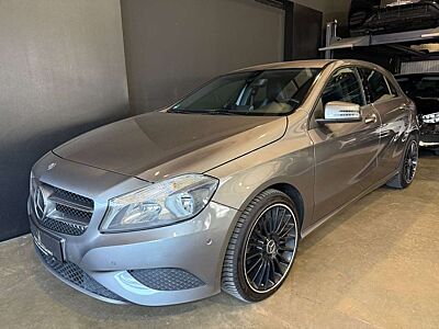 Mercedes-Benz A 180 A180 STYLE/AUTOMATIK/SPORTSITZE/TEMPOMAT/MFL/