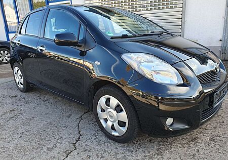 Toyota Yaris Edition, Ölservice NEU, TÜV 09.2026, Klima