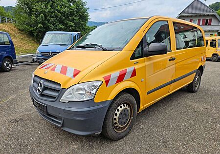 Mercedes-Benz Vito 113 CDI Lang CREW 9 Person Klimaanlage