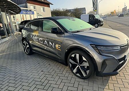 Renault Megane Techno- 435 km Reichweite