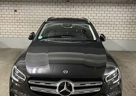 Mercedes-Benz GLC 220 d 4Matic 9G-TRONIC