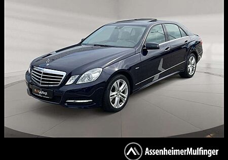 Mercedes-Benz E 350 4matic BE Avantgarde +MBUX+Pano+PDC+Leder