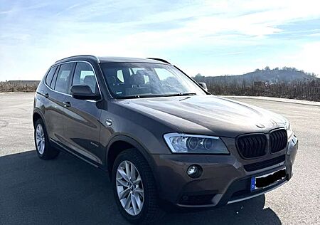 BMW X3 xDrive 35 d *HUD *Pano *AHK *Navi