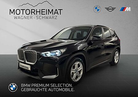 BMW iX1 gebraucht kaufen BMW iX1 xDrive30 18" AHK 360° HuD DrivAssist