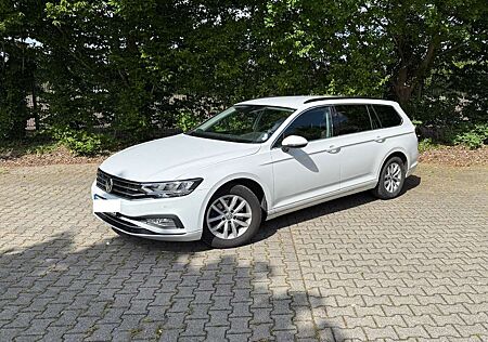 VW Passat Variant Volkswagen 1.5 TSI OPF DSG Business