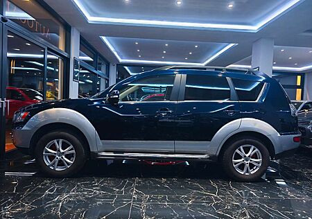 Mitsubishi Outlander Instyle 4WD Automatik Leder 7-Siter