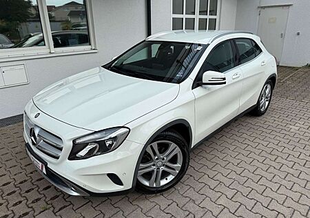 Mercedes-Benz GLA 220 d CDI 4Matic Aut. Urban Navi Sportsitze
