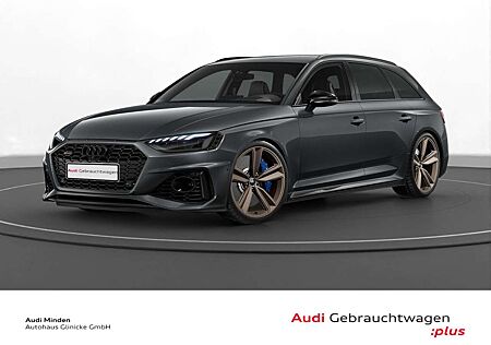 Audi RS4 Avant RS-Abgas Keramik Carbon Pano B&O LM 20