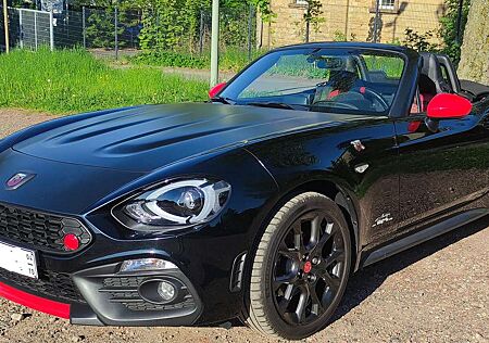 Abarth 124 Spider