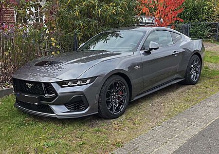Ford Mustang 5.0 V8 Garantie bis 2029