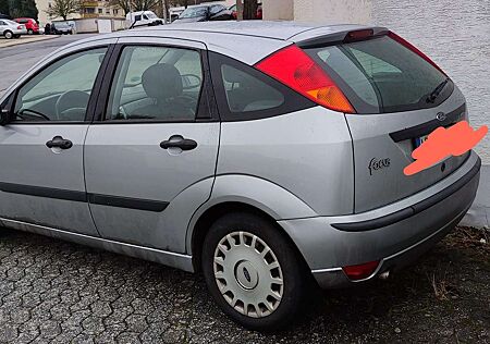 Ford Focus 1.6 Ti-VCT Fun