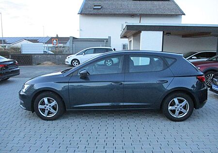 Seat Leon 1.6 TDI Reference NAVI PDC TEMPOM