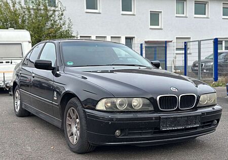 BMW 520 i Exclusive Aut. XENON NAVI KLIMA PDC KAMERA