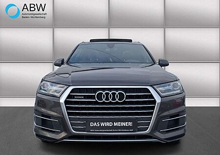 Audi Q7 3.0 TDI quattro S line Sport / Plus Pano