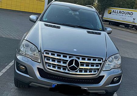 Mercedes-Benz ML 350 BlueTEC 4Matic 7G-TRONIC DPF