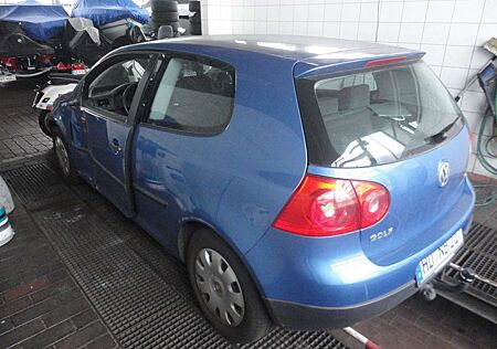 VW Golf Volkswagen Trendline