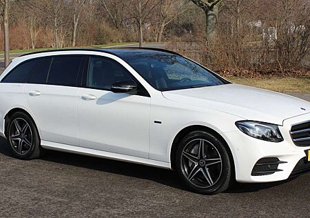Mercedes-Benz E 300 de T AMG Line