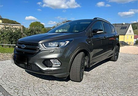 Ford Kuga ST-Line