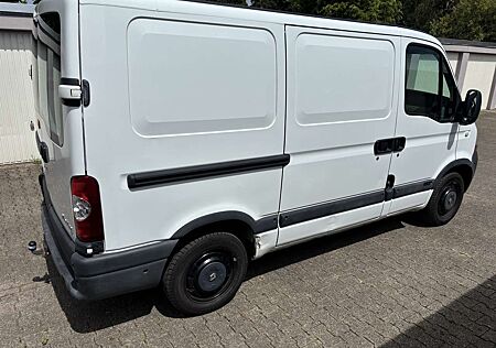 Renault Master 2.5 dCi 100 L1H1