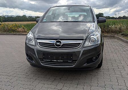 Opel Zafira Family Plus