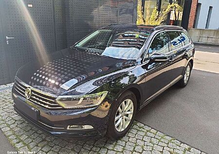 VW Passat Variant Volkswagen Comfortline*Kamera* Massage Sitz*
