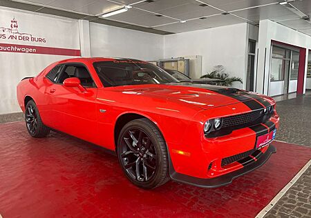 Dodge Challenger SXT *2. Hd + Sport + BT+ Tempomat + KeylessGo *