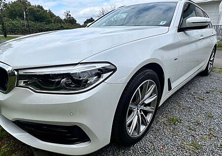 BMW 520d 520 xDrive Touring Aut.Sport Line