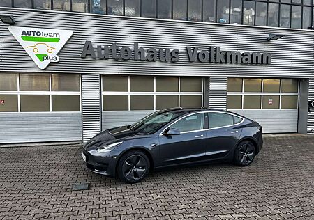Tesla Model 3 Standard Range Plus LED Lederlenkrad Keyless-Entry