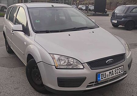 Ford Focus 1.6 TDCi DPF Titanium