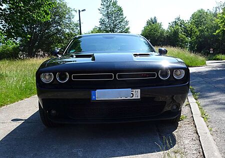 Dodge Challenger R/T 5.7, V8 Schalter