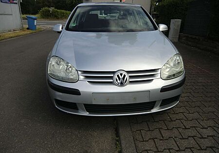 VW Golf Volkswagen Trendline
