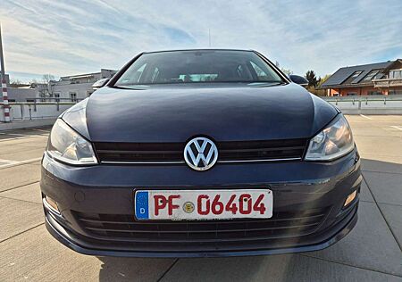 VW Golf Volkswagen VII Lim.Navi Zahnr.+Service Neu