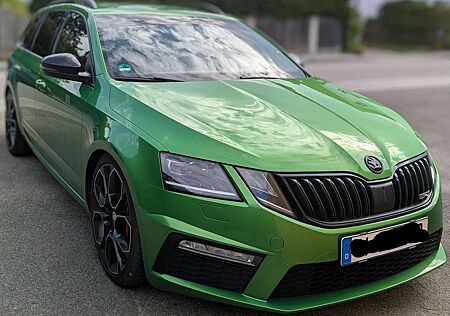 Skoda Octavia III Combi Combi 2.0 TSI DSG RS