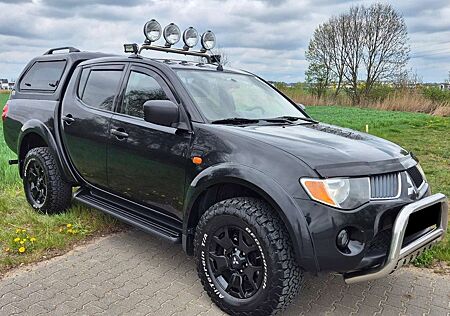 Mitsubishi L200 Pick Up 4x4Intense Double Cab