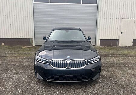 BMW 318 Baureihe 3 Lim. i M Sport